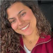 Soy profesora de apoyo en diferentes asignaturas como Inglés, Español, Alemán, Francés, Historia, Geografía…